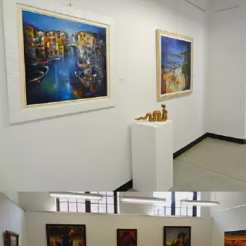 Expanded Polystyrene Blocks to Display Art