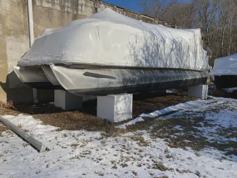 Pontoon Boat Blocks for Winter Storage